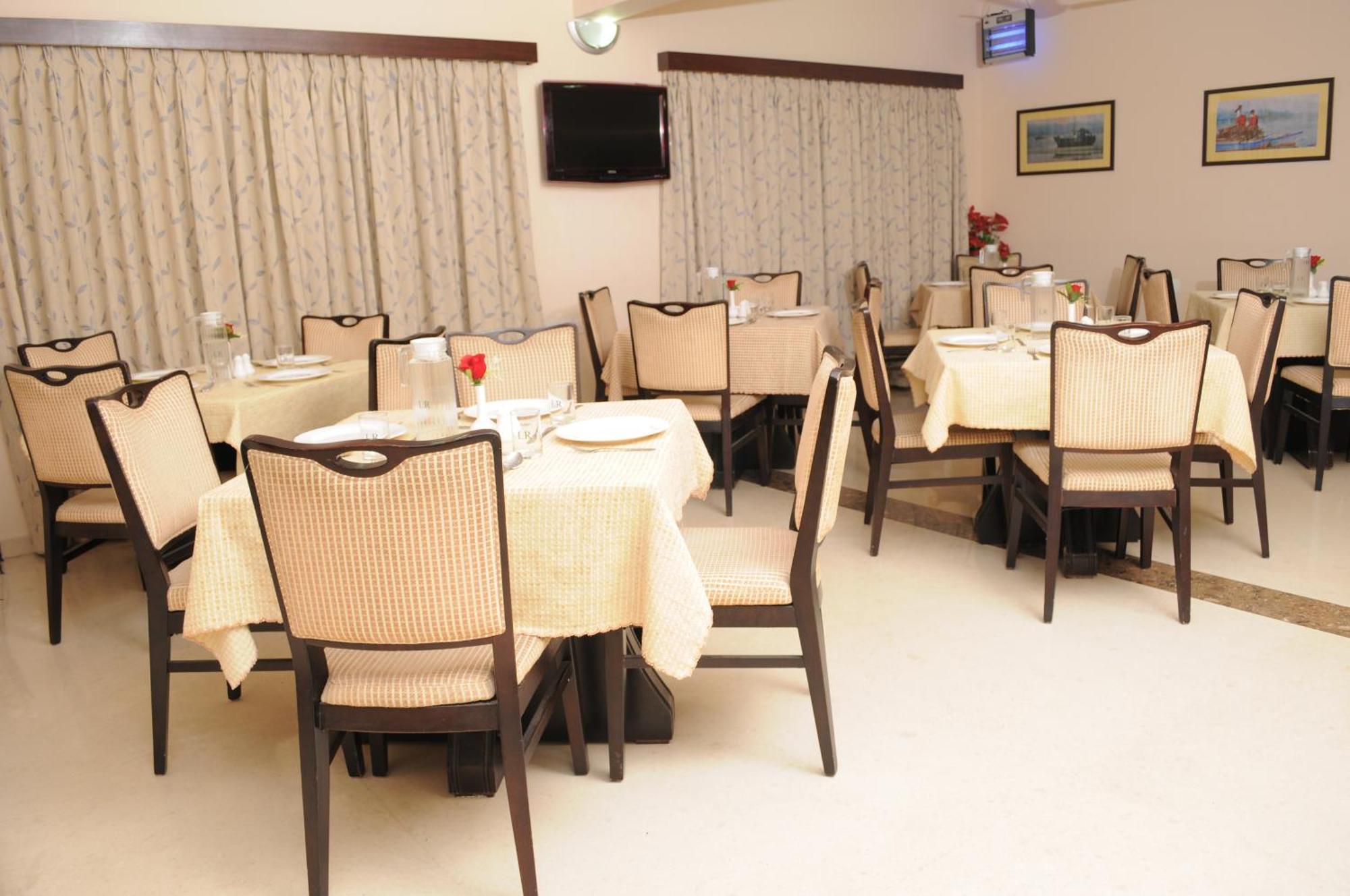 Lalco Residency Hotel Mumbai Exterior photo